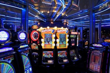 bp9 home mobile app interface showing live casino tables and sportsbook markets